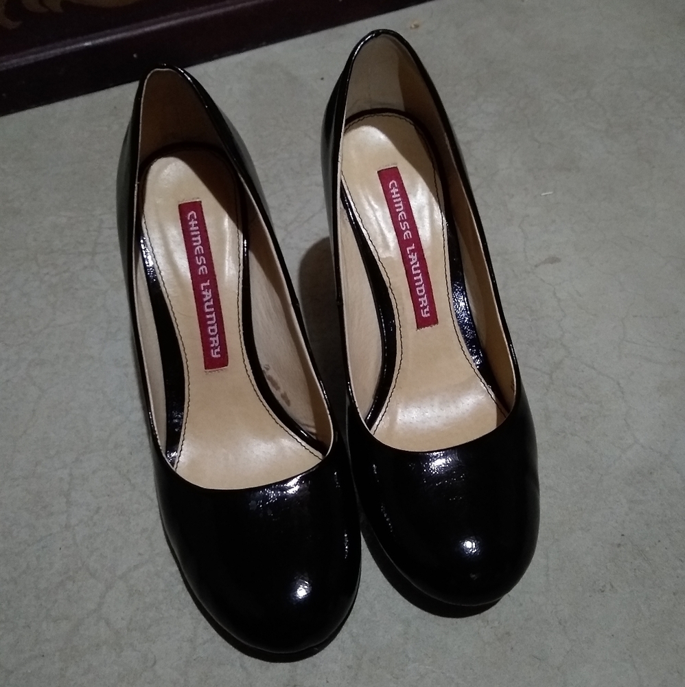 Chinese Laundry Classic Pumps